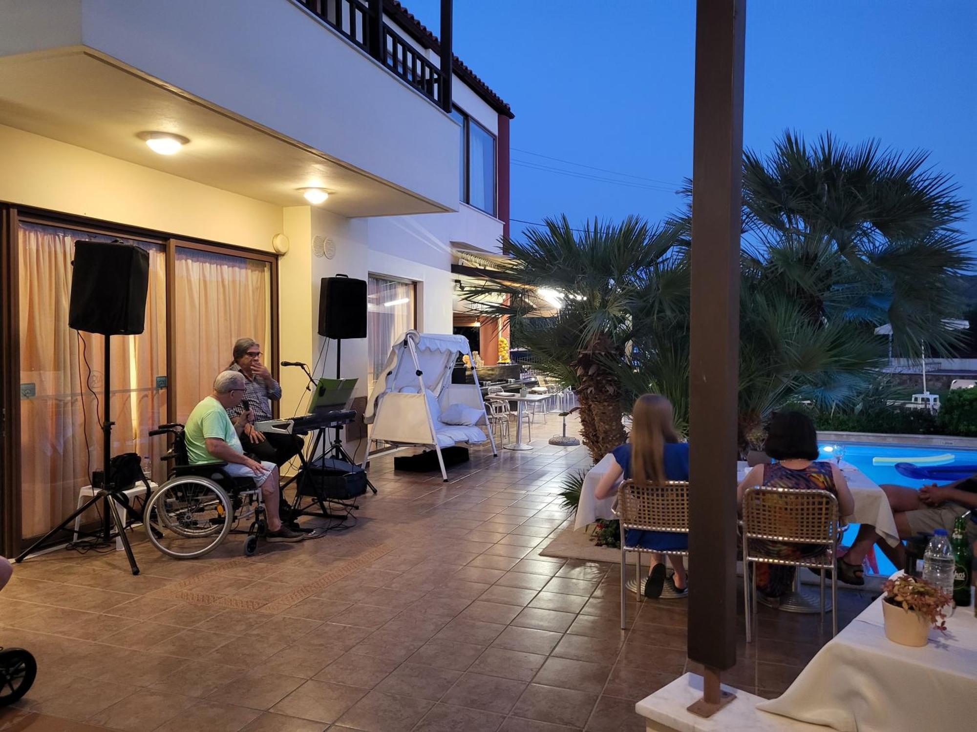 Eria Resort For People With Special Abilities Máleme Luaran gambar